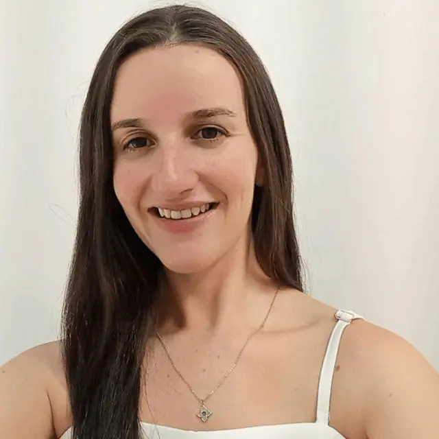 Nutricionista Zelia Helena CRN9 - Consultório Centro de Juiz de Fora MG Nutricionista Zelia Helena no consultório do Centro de Juiz de Fora MG - Especialista em emagrecimento e reeducação alimentar